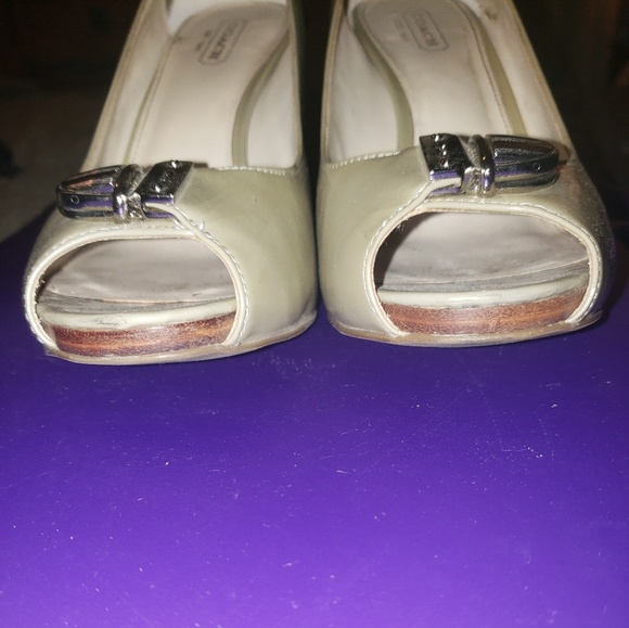 Coach heels - Picture 4 of 5
